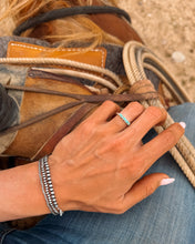 Load image into Gallery viewer, New Lundy Navajo Style Pearls Bracelet - Turnback Pony ™ - Bracelet