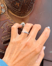 Load image into Gallery viewer, Solo Dreamer Silver Ring - Turnback Pony ™ - Rings