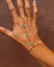 Load image into Gallery viewer, 3 Stone Hand Chain