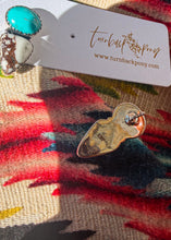 Load image into Gallery viewer, Ryder Stud Earrings
