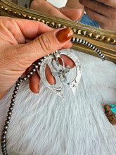 Load image into Gallery viewer, Cheyenne Necklace - Turnback Pony ™ - Necklace
