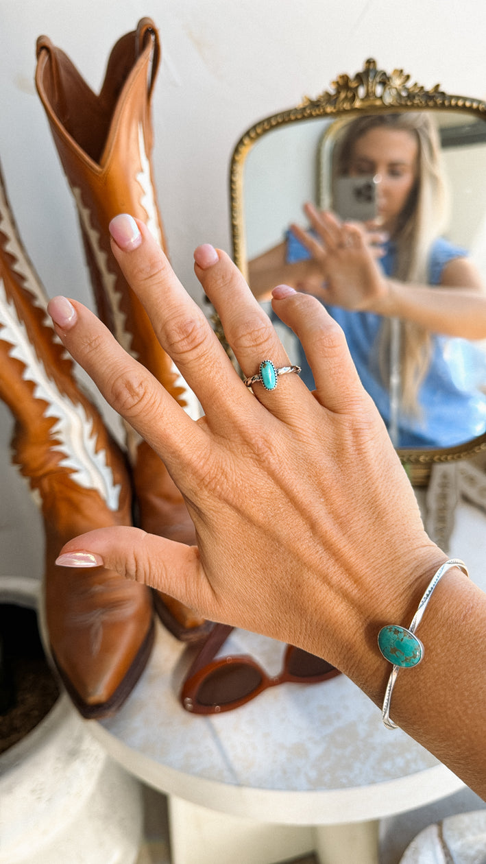 Twisted Band Turquoise Ring - Turnback Pony ™ - Rings