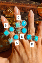 Load image into Gallery viewer, Martha Adjustable Ring
