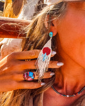Load image into Gallery viewer, Dad’s Powell Rodeo Queen Earring
