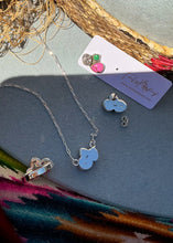 Load image into Gallery viewer, Showstopper 3-Piece Set - Turnback Pony ™ - Necklace earring set
