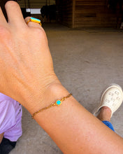 Load image into Gallery viewer, Gold Paperclip with Turquoise Bracelet
