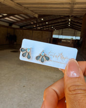 Load image into Gallery viewer, LV Camila White Gem Earrings
