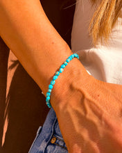 Load image into Gallery viewer, Kingman Turquoise Bracelet
