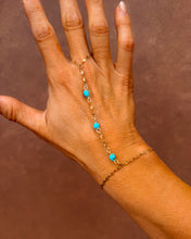 Load image into Gallery viewer, 3 Stone Hand Chain
