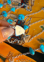 Load image into Gallery viewer, Spur Slide Bracelet
