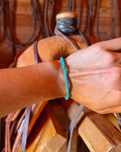 Load image into Gallery viewer, Chip Turquoise Bracelet/Anklet
