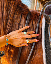 Load image into Gallery viewer, Vinita Palomino Adjustable Rings - Turnback Pony ™ - 
