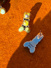 Load image into Gallery viewer, Palomino Stud Earrings
