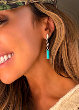 Load image into Gallery viewer, Dylan Earring
