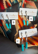 Load image into Gallery viewer, Dylan Earring
