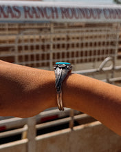 Load image into Gallery viewer, Wilder Vintage Cuff
