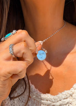 Load image into Gallery viewer, Eastland Necklace
