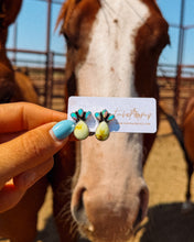 Load image into Gallery viewer, Bisbie Earrings
