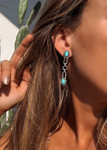 Load image into Gallery viewer, Parry Landing Earrings
