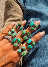 Load image into Gallery viewer, Aponi Adjustable Ring
