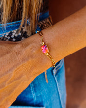 Load image into Gallery viewer, Libby Gold Plated Paperclip Bracelet
