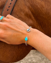 Load image into Gallery viewer, Holly Cuff - Turnback Pony ™ - 

