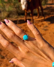 Load image into Gallery viewer, Missie Adjustable Ring
