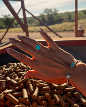 Load image into Gallery viewer, Missie Adjustable Ring
