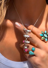 Load image into Gallery viewer, Romie Necklace
