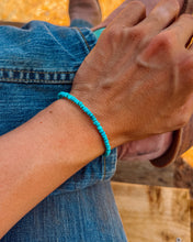 Load image into Gallery viewer, Chip Turquoise Bracelet/Anklet

