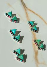 Load image into Gallery viewer, Straight Shooter Earrings
