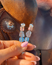 Load image into Gallery viewer, Kingston Hoop Earrings
