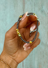 Load image into Gallery viewer, Kiara Bracelet
