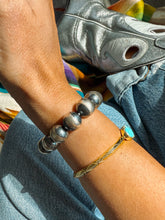 Load image into Gallery viewer, 12MM Navajo Style Pearl Bracelet
