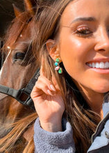 Load image into Gallery viewer, Via Linda Stud Earrings
