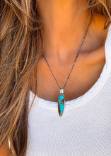 Load image into Gallery viewer, Dad’s #3 Necklace 25 Carat Stone
