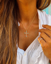 Load image into Gallery viewer, Veya Diamond Cross Necklace
