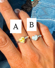 Load image into Gallery viewer, Lanship Heart Adjustable Ring - Turnback Pony ™ - 
