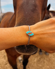 Load image into Gallery viewer, Kinney Vintage Cuff
