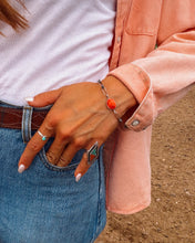 Load image into Gallery viewer, Romy Spiny Oyster Bracelet
