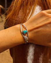 Load image into Gallery viewer, Sundance Vintage Cuff
