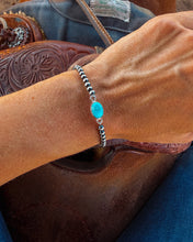 Load image into Gallery viewer, Turquoise and Navajo Style Pearl (Bracelet B)
