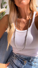 Load image into Gallery viewer, Large Multi Navajo Style Pearls Necklace - Turnback Pony ™ - Necklaces
