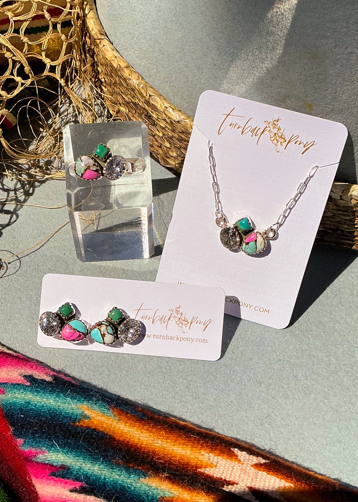 Showstopper 3-Piece Set - Turnback Pony ™ - Necklace earring set