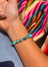 Load image into Gallery viewer, Tejas Nugget Bracelet - Turnback Pony ™ - Bracelet
