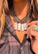 Load image into Gallery viewer, Wild Horse Vertical Bar Navajo Style Pearls
