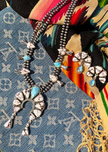 Load image into Gallery viewer, Merrick Squash Set - Turnback Pony ™ - Necklace earring set
