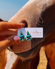 Load image into Gallery viewer, Callie Earrings
