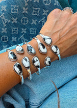 Load image into Gallery viewer, Stripe Cuff - Turnback Pony ™ - Cuff
