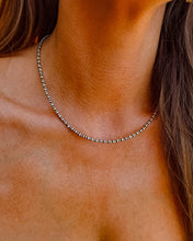 Load image into Gallery viewer, Gold &amp; Silver Alternating Navajo Pearl Necklace
